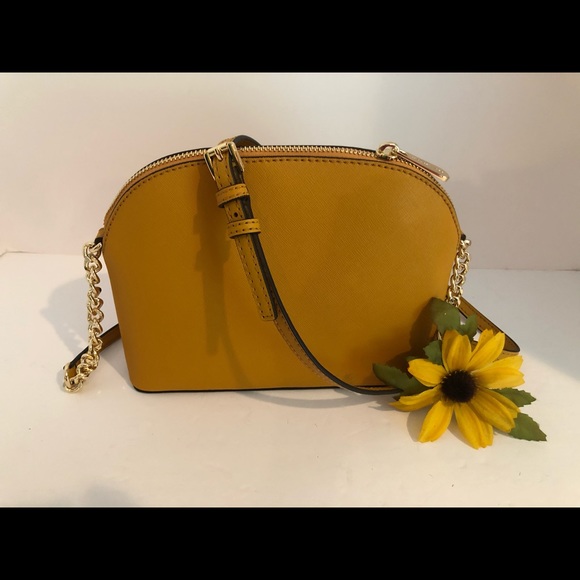 🌼 Michael Kors Emmy Medium Dome Crossbody Yellow - Picture 2 of 8